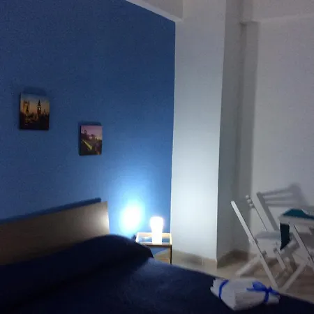 Casa Chiaramonte فندق مبيت وإفطار باليرمو